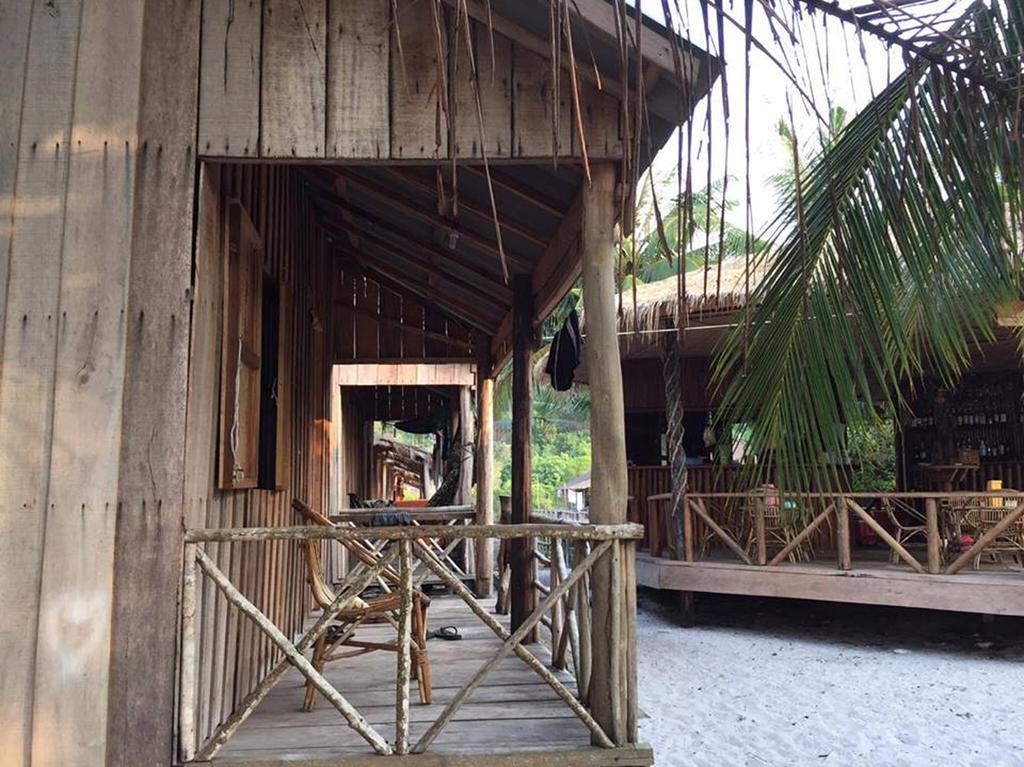 3 Stone Bungalow Hotel Isla de Koh Rong Exterior foto